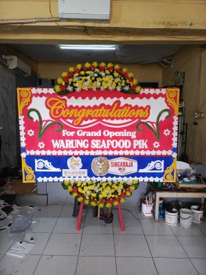 Papan Bunga di Girirejo Tirtomoyo